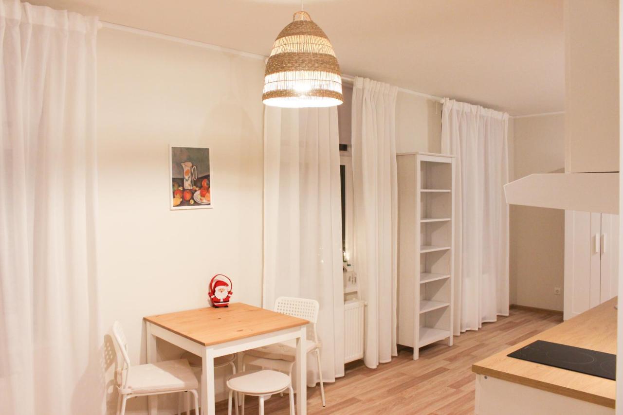 Appartement Bright Spacious In With Free Parking Riga